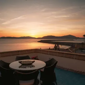 https://sea-view-blue-terrace.hotelsalgherosardinia.com